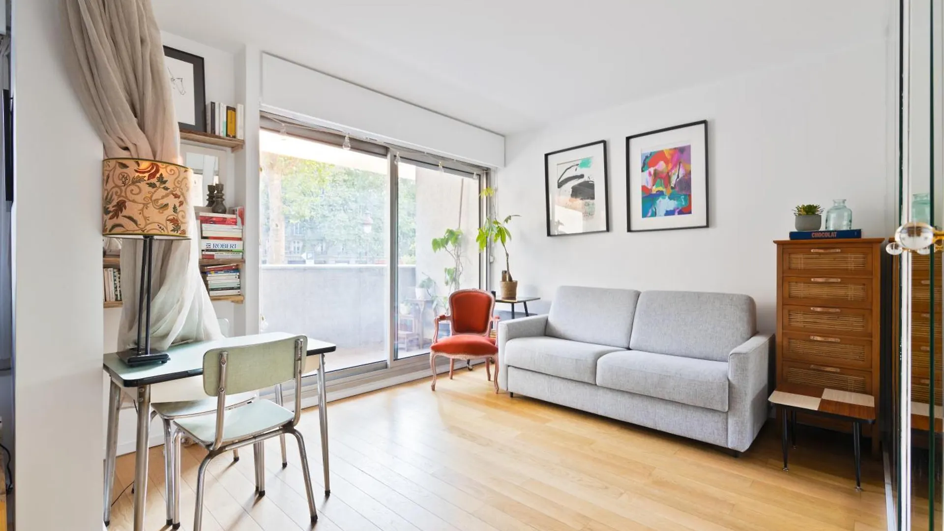 Charmant Studio Republique Jemmapes Free Netflix location